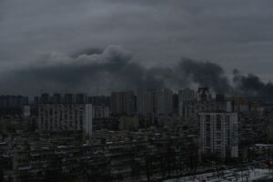 Ucraina, secondo giorno trilaterale tra bombardamenti a Kiev e Kharkiv