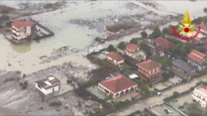 Danni nel Catanese per maltempo, immagini dall’elicottero dei Vigili del Fuoco