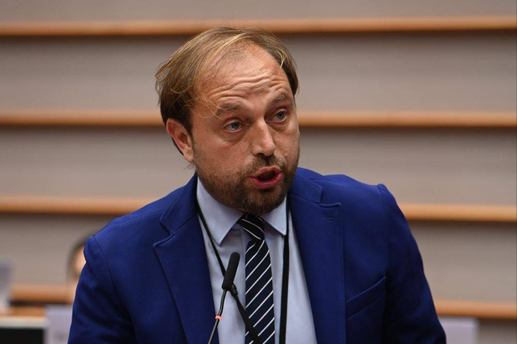 Allagamenti a Roma, Santori (Lega): “L’emergenza non è il maltempo ma l’incapacità amministrativa”