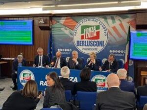 Tajani: “Per Governo è una priorità, puntare su medicina di prossimità”