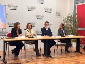 Mielofibrosi, pazienti: “Con farmaco orale per anemia torna a scorrere la vita”