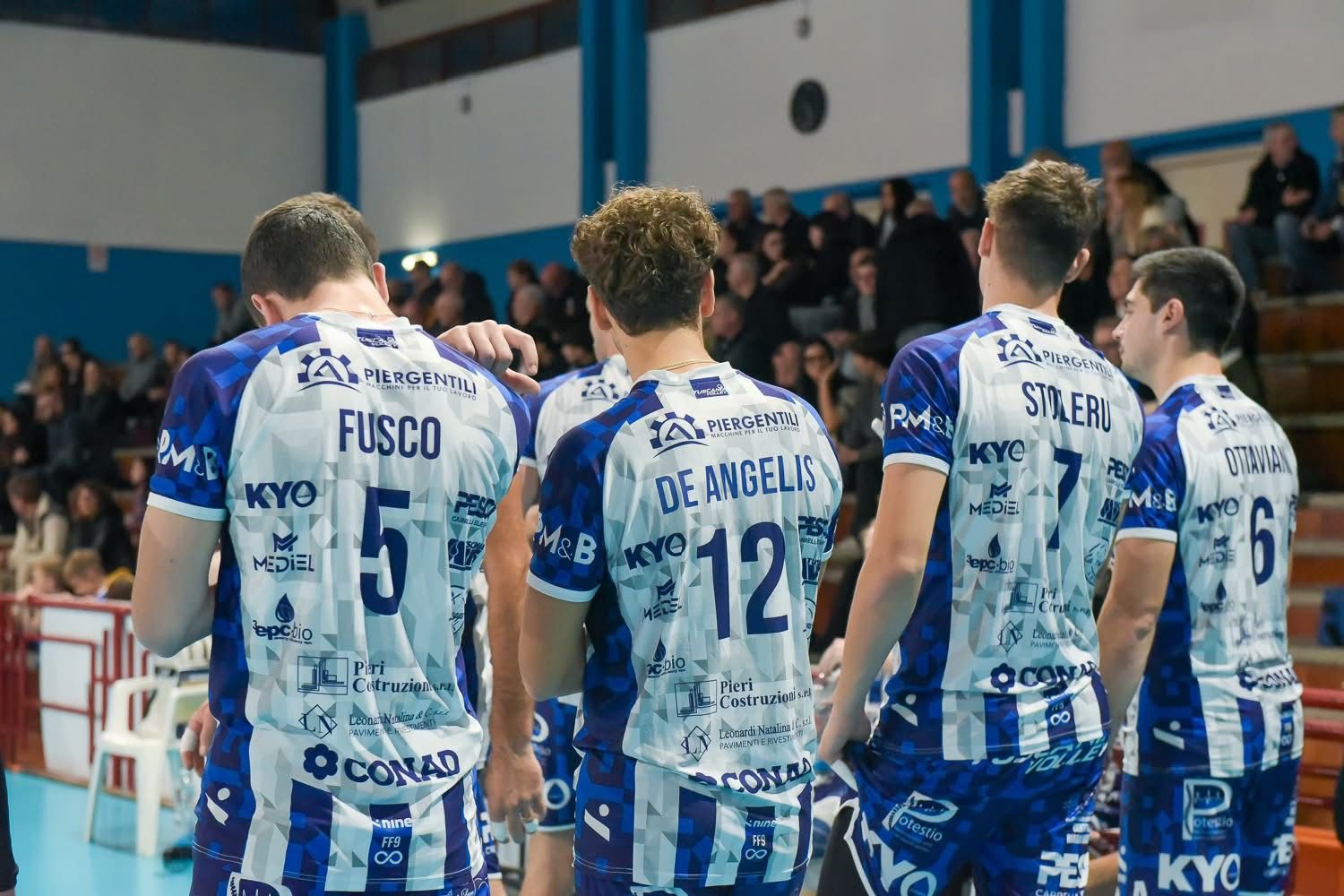 Pallavolo – La capolista Tuscania di nuovo in campo a Castelfranco di Sotto