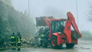 Castro dei Volsci – Maltempo: crolla muro contenimento, nessun ferito