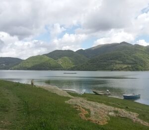 Fermo obbligatorio della pesca all’anguilla, pescatori del Lazio chiedono indennizzo