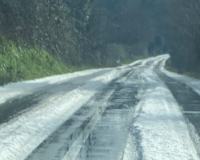 Montefiascone – Incredibile grandinata, auto fuori strada e traffico (VIDEO)