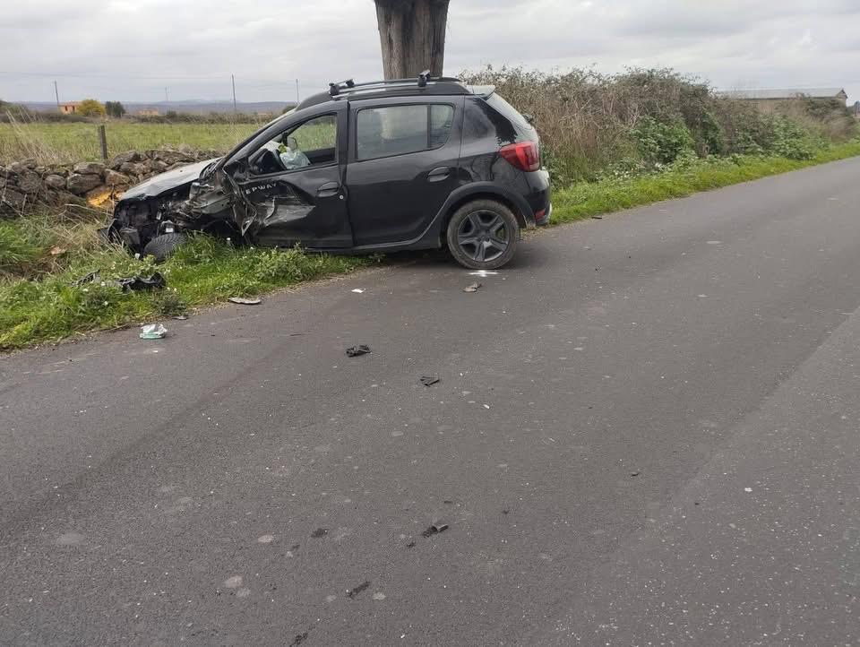 Tuscania, scontro sulla Litoranea: due feriti e traffico in tilt