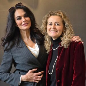 Maria Grazia Cucinotta protagonista della web app ‘La Via Etrusca’: viaggio tra le bellezze di Cerveteri e Tarquinia