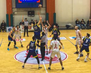Pallacanestro – WeCOM-Ortoetruria, splendida prestazione e successo sull’Angri (87-81)