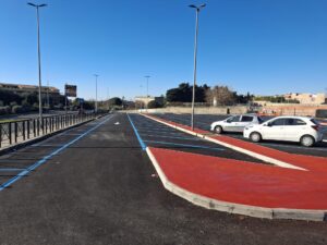 Civitavecchia – Pronto il parcheggio del Tribunale, sosta a pagamento e 151 stalli
