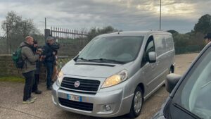 Anguillara Sabazia – Uscita la salma di Federica Torzullo dall’azienda del marito (FOTO)