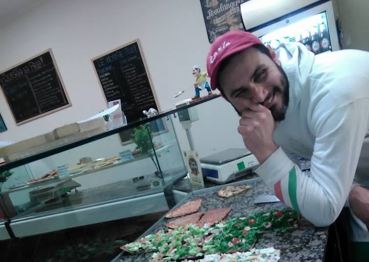 Civitavecchia piange Carlo Murru: addio allo storico pizzaiolo, aveva solo 43 anni