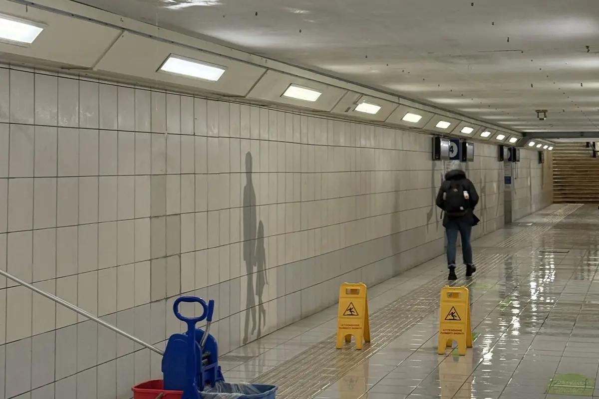 Civitavecchia – Sottopassaggio allagato, Forza Italia Giovani attacca: “Situazione indegna e pericolosa, il Comune intervenga subito”