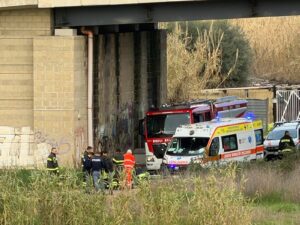 Terrore a Ladispoli – Precipita dal ponte, necessaria l’eliambulanza