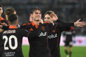 Lazio a picco all’Olimpico, il Como domina per 3-0