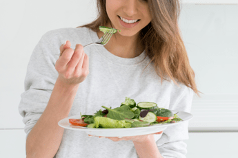 Salute, a gennaio +40% visite dal dietologo, buoni propositi battono prova costume