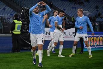 Nel deserto all’ultimo respiro – Contestazione a Ponte Milvio, silenzi e rigorini: Lazio-Genoa 3-2
