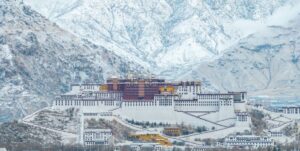 Cina, il Pil di Lhasa supera per la prima volta i 100 miliardi di yuan