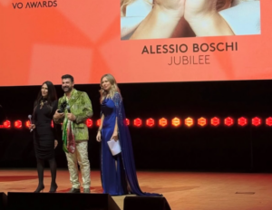 Bagnoregio – Il gioielliere Alessio Boschi premiato ai VO Awards: successo internazionale per l’“Anello Jubilee”