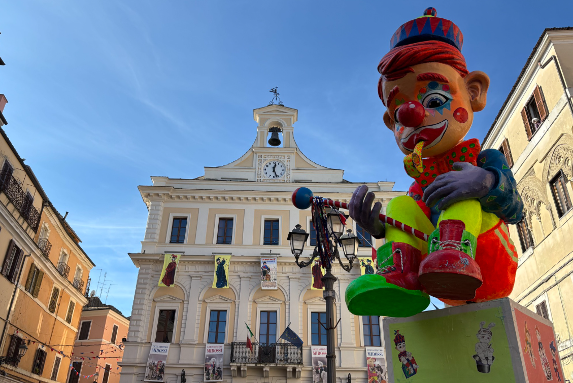 Civita Castellana – Carnevale Civitonico 2026, via alle iscrizioni per le maschere libere