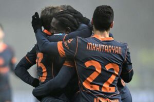 Petardo in Cremonese-Inter: tifoso in ospedale, poi sarà arrestato