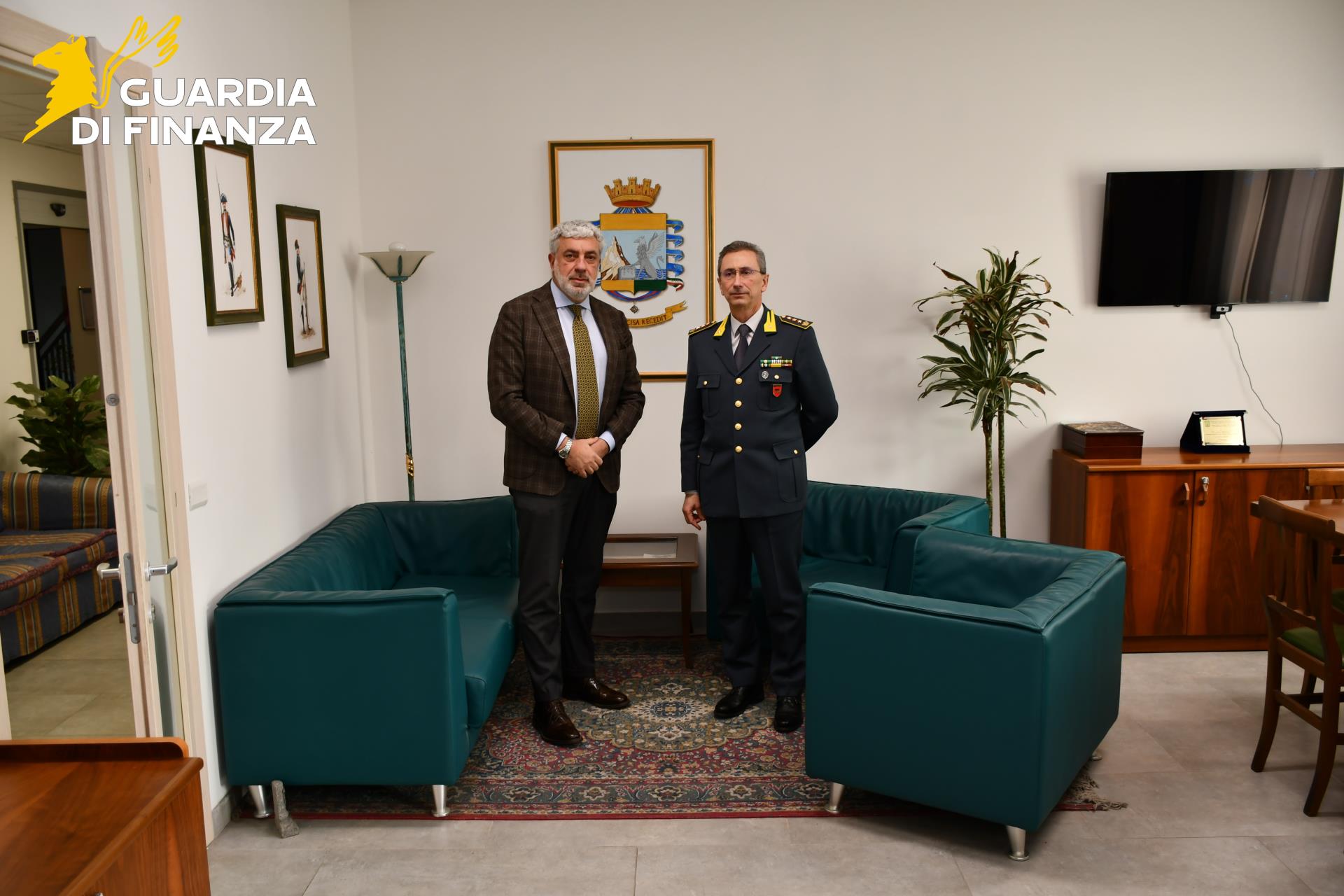 Viterbo – Visita istituzionale del procuratore capo Palazzi al comando provinciale della Guardia di finanza