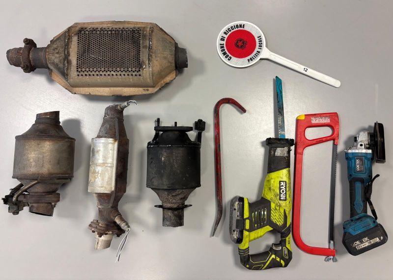 Ladispoli – Boom di furti di marmitte catalitiche: nel mirino i metalli preziosi