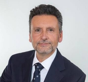 Inchiesta sui chioschi a Sabaudia, il vicesindaco Giovanni Secci si dimette