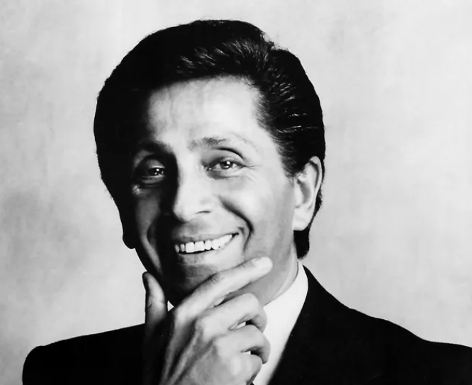 Addio a Valentino Garavani, il re indiscusso della moda e del Made in Italy si spegne a 93 anni