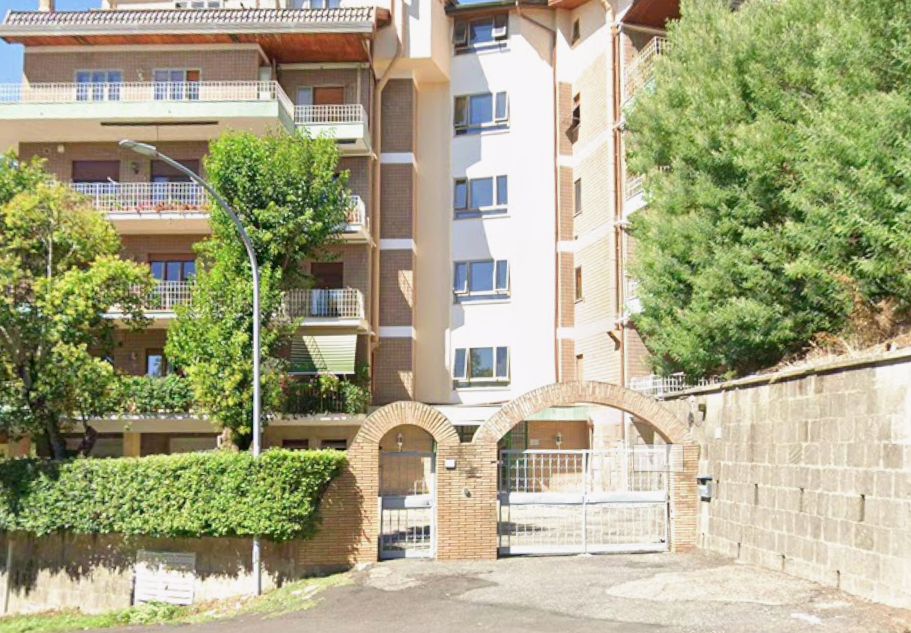 Viterbo – Morte 13enne in via Palmanova: telefoni sotto sequestro, verifiche su eventuali pressioni online