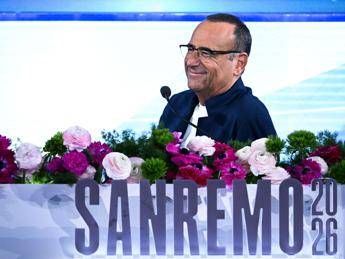 Sanremo, Conti: “Molto contento per gli ascolti, ho lo stesso sorriso dello scorso anno”