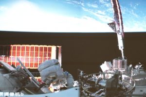 Cina, tre mesi in orbita per la navicella Shenzou-21. Proseguono esperimenti