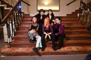 sanremo-2026-bambole-di-pezza-chi-sono-la-band-femminista-la-reunion-il-messaggio-del-brano