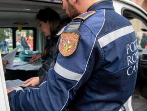 Roma – Centro Storico, ruba merce dagli scaffali di un negozio, arrestato 42enne