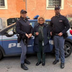 Roma – Derubano anziana e fanno “scorta” di sigarette con le sue carte di credito, 3 arresti