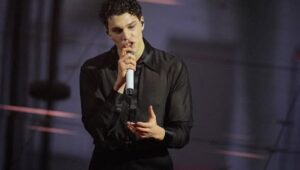 Il ronciglionese d’adozione Nicolò Filippucci vince le Nuove Proposte a Sanremo