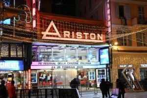 La prima serata del Festival di Sanremo: chi canterà