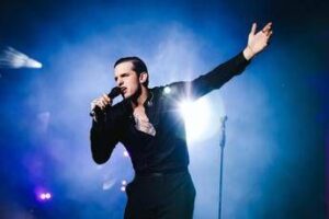 Achille Lauro lancia la Fondazione Madre per ragazzi fragili, una casa d’accoglienza a Zagarolo