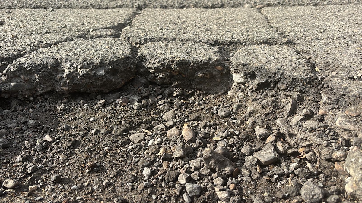 Viterbo – Voragine in via dei Monti Cimini, Ciambella presenta un’interrogazione: “Non possiamo sottovalutare il problema” (FOTO)