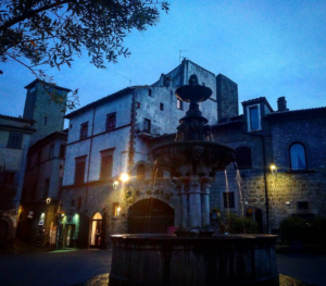 Sangue sull’Altare: quando Viterbo divenne il “Red Wedding” della storia reale (e l’Inferno di Dante)