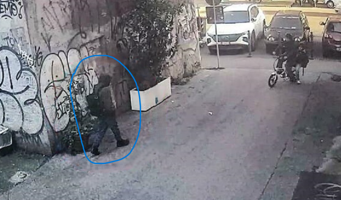 Roma – Aggressioni a San Lorenzo, il tunisino sarà trasferito in carcere: tra le vittime anche due operatrici Ama e una 12enne