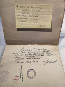 I carabinieri restituiscono all’Archivio di Stato documenti di Mussolini e D’Annunzio rinvenuti in mercatini antiquari