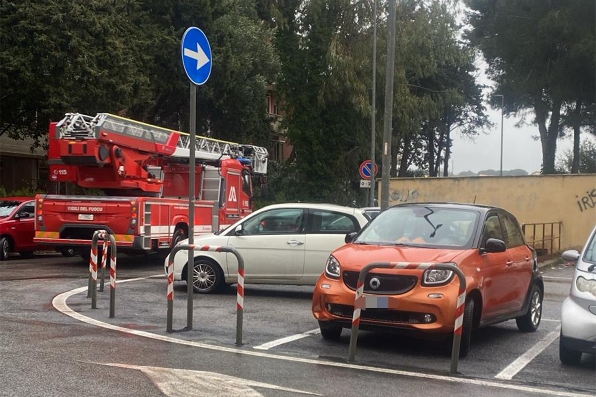 Civitavecchia – Maltempo, esonda il fosso Scarpatosta: Vigili del fuoco sul posto (FOTO)