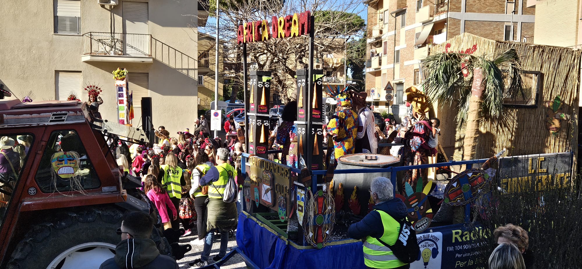 Festival di famiglie e colori, finalmente Carnevale anche a Civitavecchia (FOTO)