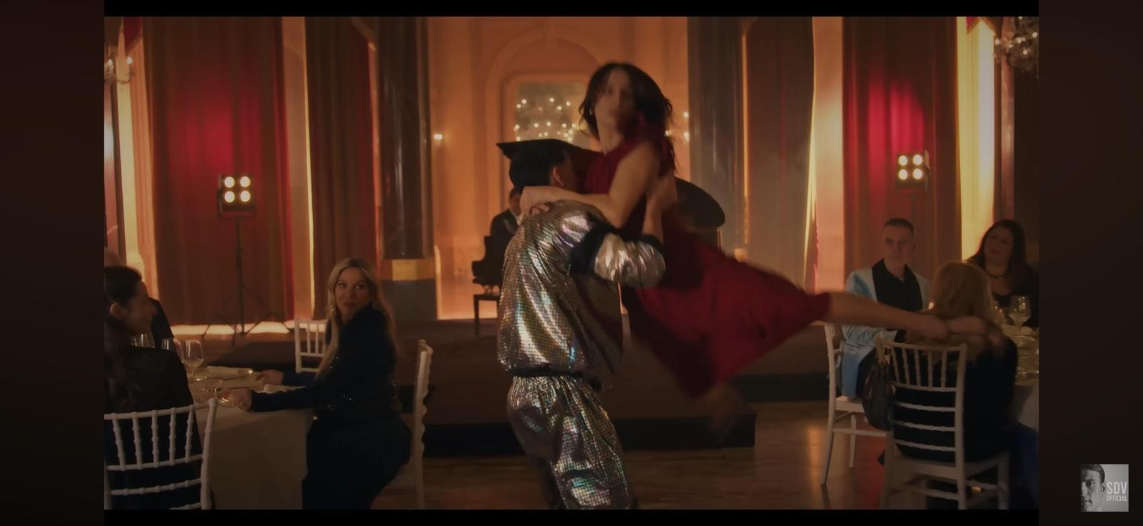 artisti-viterbesi-protagonisti-nel-videoclip-di-sal-da-vinci-presentato-durante-il-festival-di-sanremo