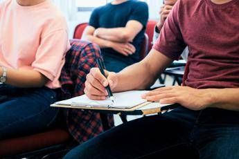 Civitavecchia – Borse di studio per studenti, al via le domande sul sito del Comune