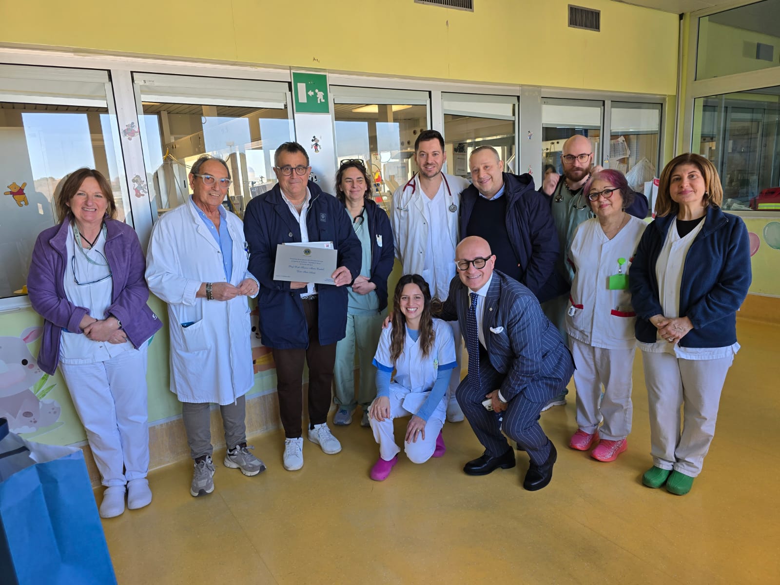 Viterbo – Il Lions Club dona un rilevatore di vene professionale alla Pediatria del Santa Rosa (FOTO)