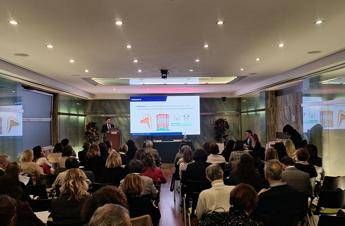 Salute: irregolarità mestruale, Pcos e sindrome metabolica, a Roma focus su adolescenti