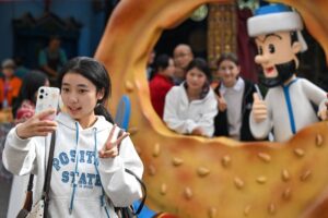 cina-nel-2025-xinjiang-leader-nazionale-nel-commercio-frontaliero