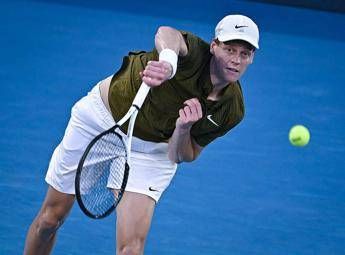 Tennis – Sinner subito avanti in Qatar, Berrettini riparte da Rio