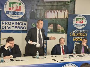 Il prezzo dell’ingiustizia: 280 milioni per gli innocenti in cella. Costa presenta il conto e promuove il Sì al referendum (VIDEO)